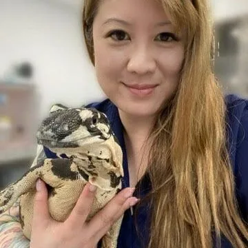 Dr. Janet Lee, DVM, Veterinarian at Pet Emergency Center